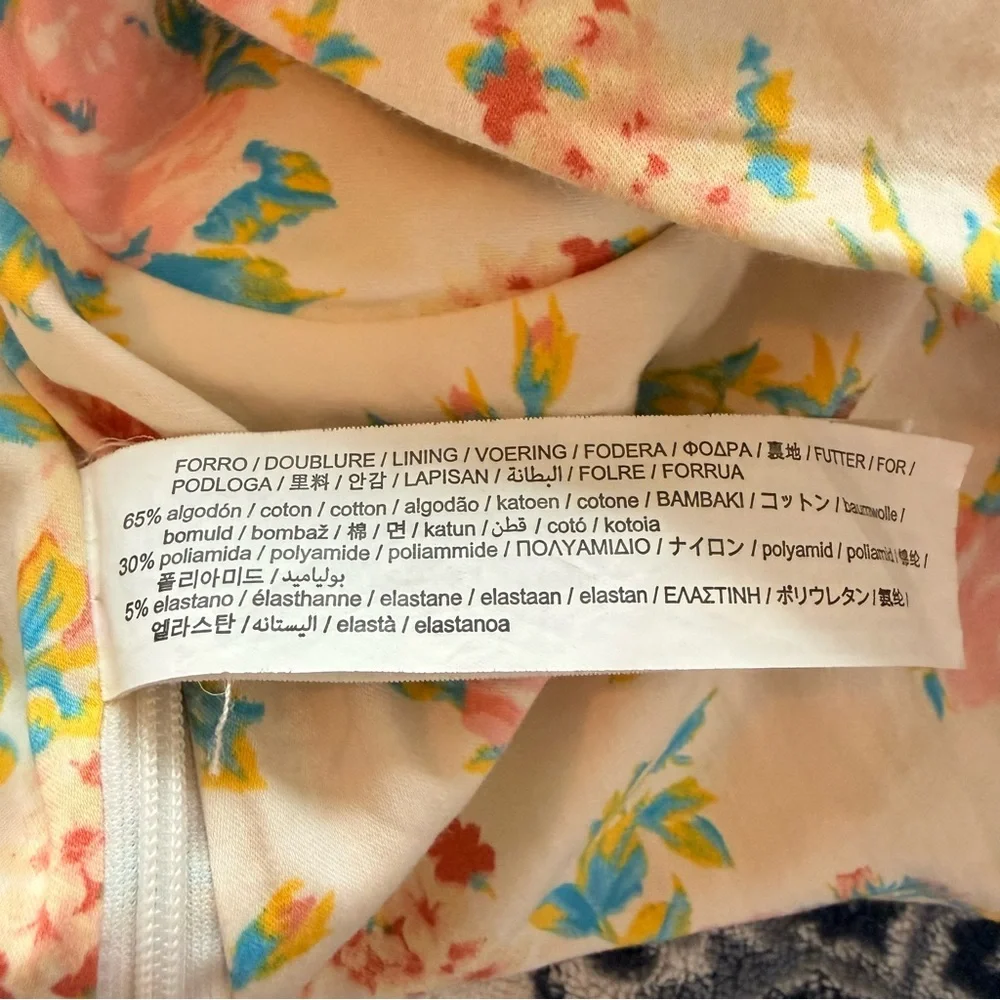 Zara Cream and Floral Puff Sleeve Corset Sweetheart Neck Crop Top